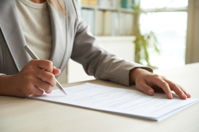 Anúncio de trabalho falso Fake Job ad in Italy